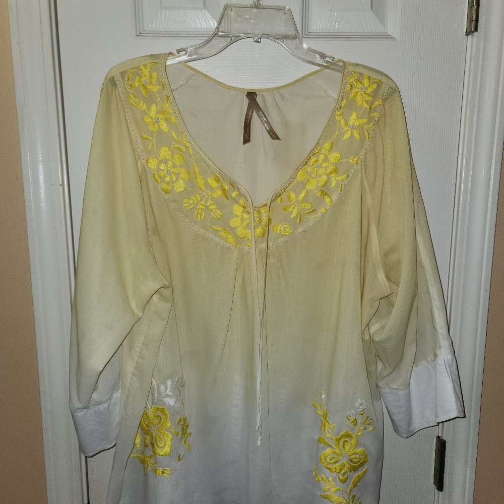 Avenue Premiere Collection Blouse